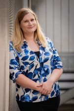 Portraitfoto von Astrid Ahne