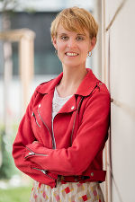 Portraitfoto von Frau Maria Sattler